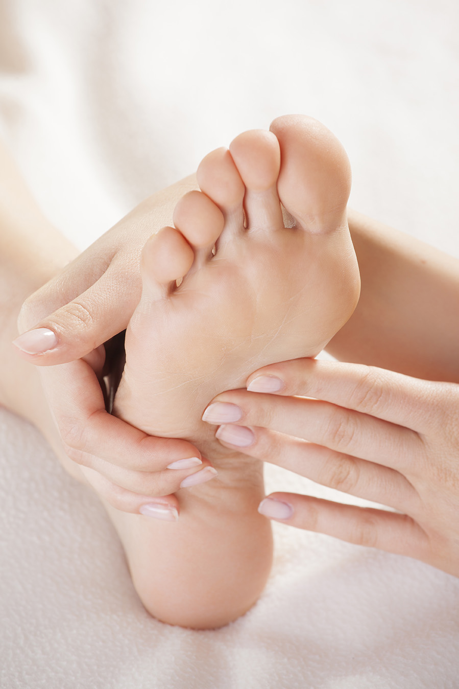 Riflessologia plantare, trattamento di medicina cinese ad Abbiategrasso - Milano